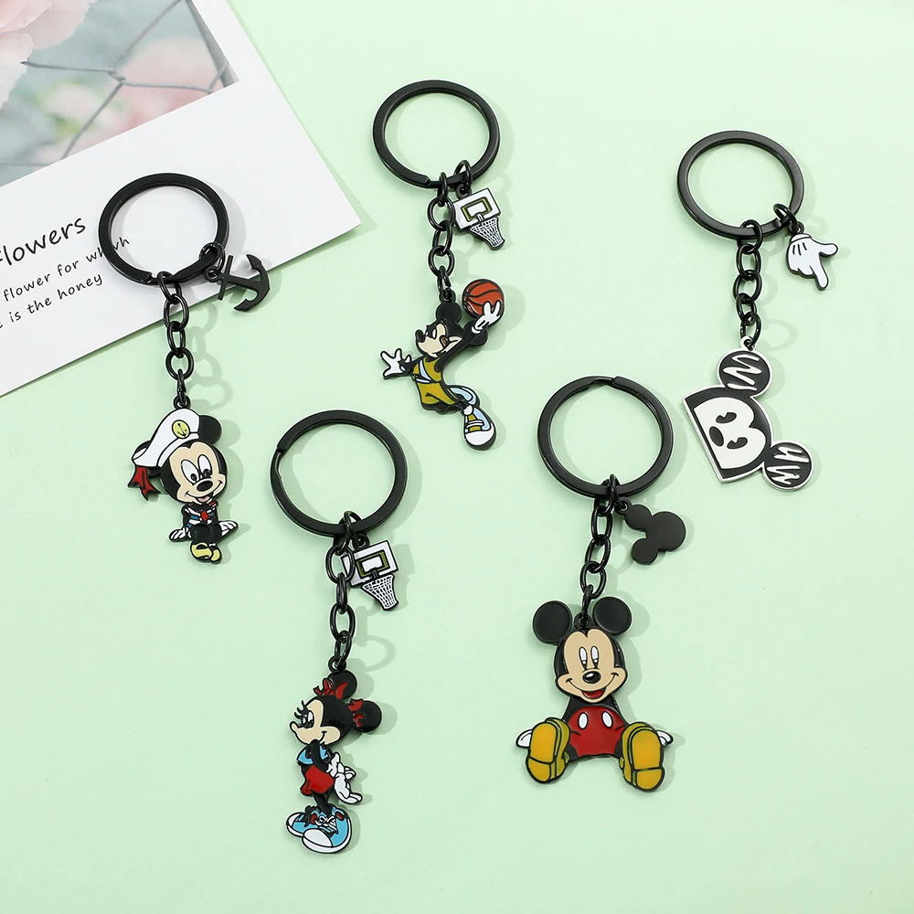 ディズニーメタルエナメルキーホルダー,ミッキーマウスとミニーマウス
