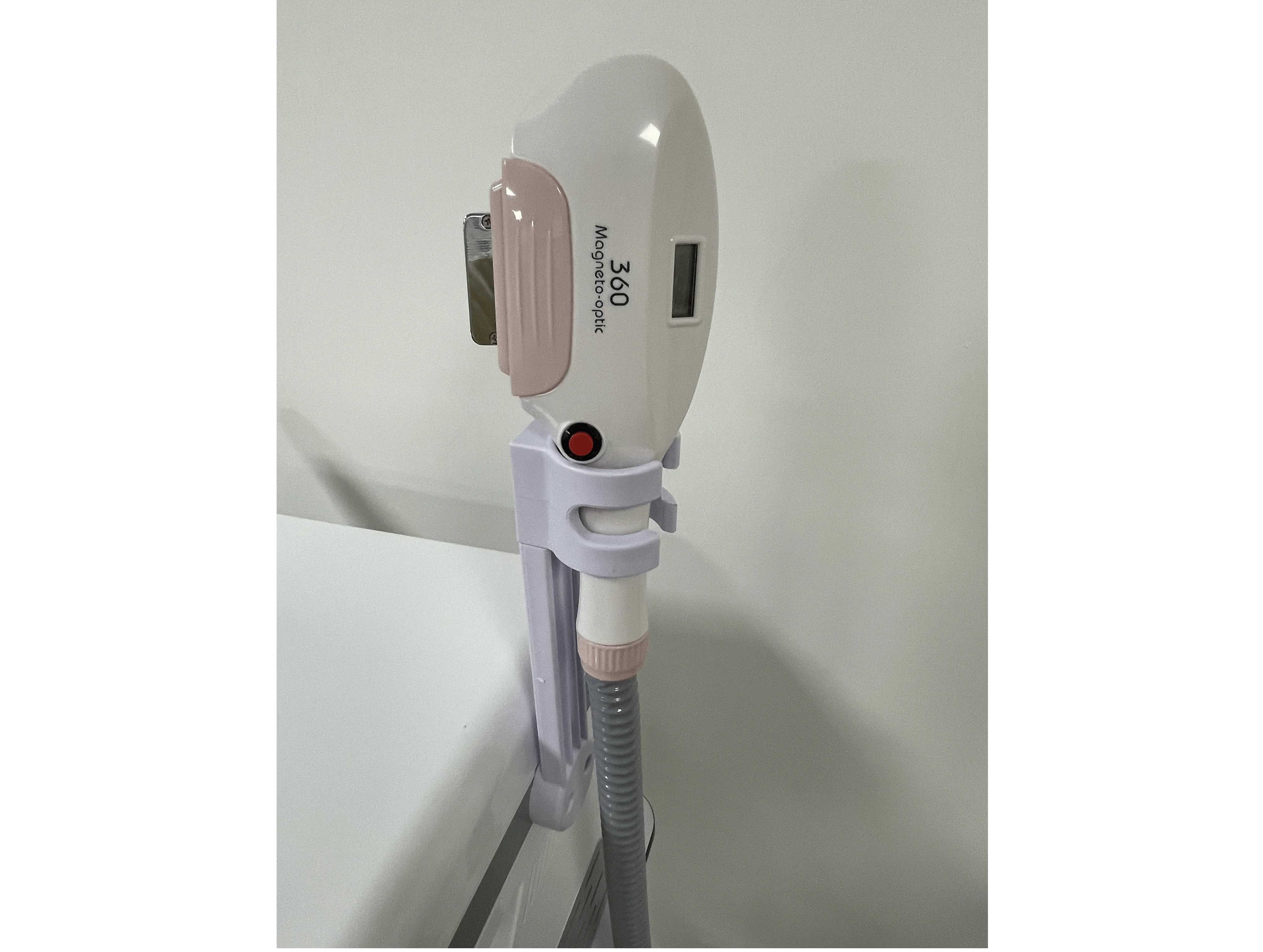 Desktop double handle hair removal and tattoo washing equipment IPL laser pointer 640 hair removal, 1046 tattoo washing and beau