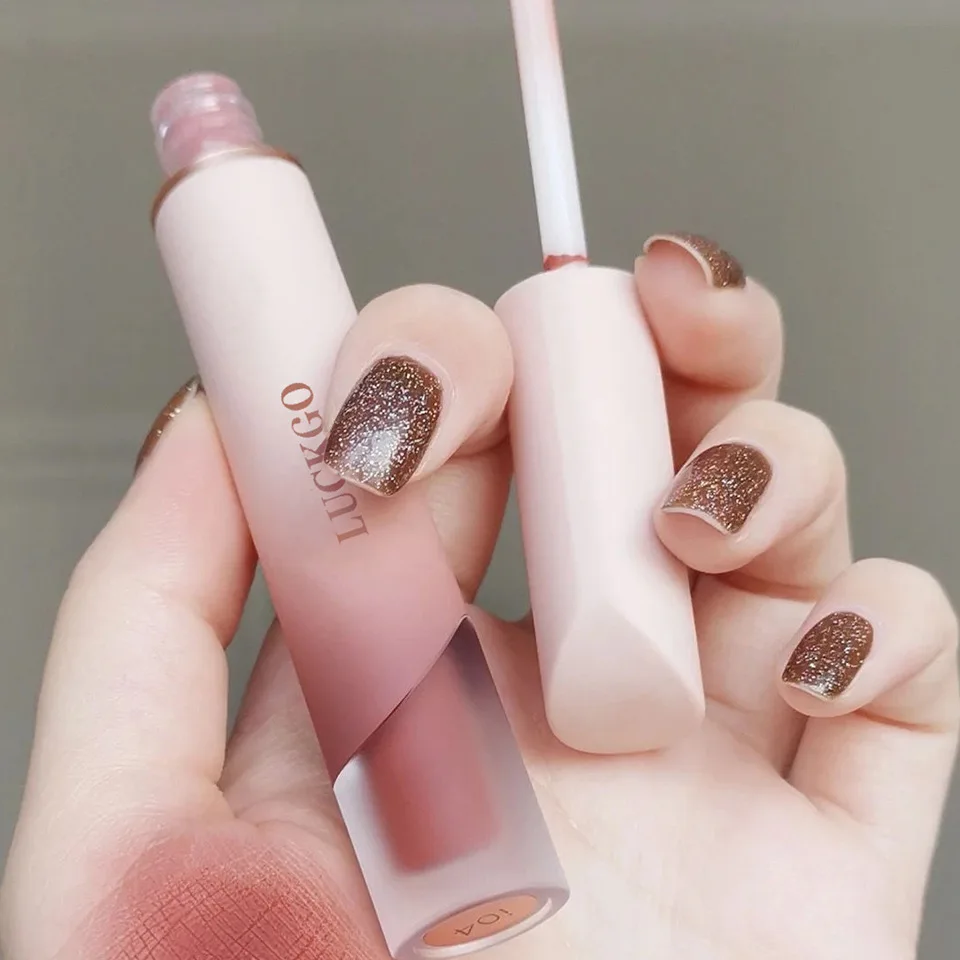 Velvet Matte Lipstick Cream Sexy Red Lip Tint Moisturizing Long Lasting Lip Gloss Waterproof Makeup Korean Cosmetics 6 Color 4