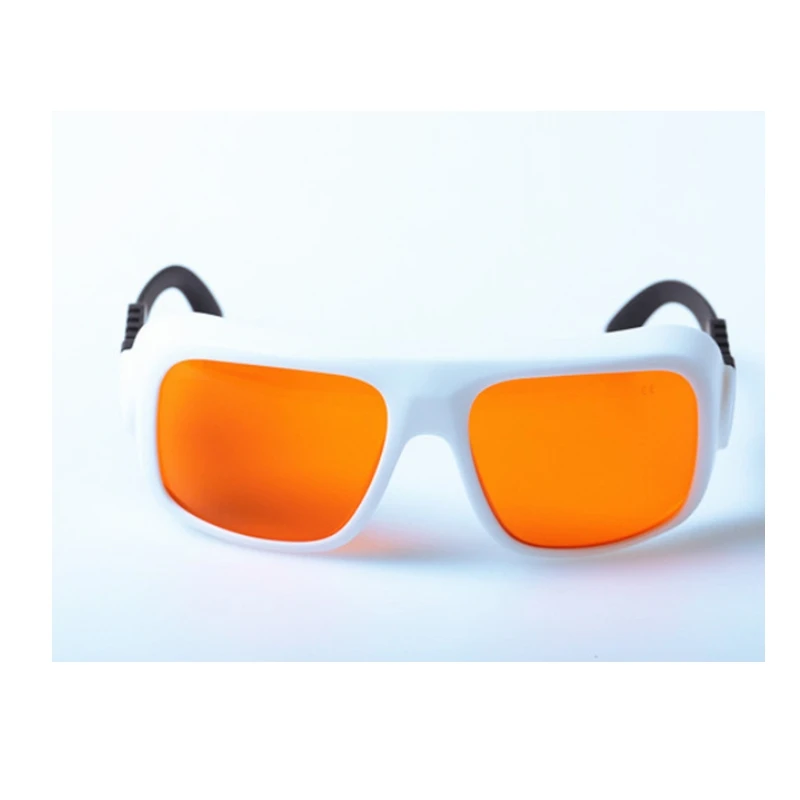 Рисунок 5 - Очки для лазерной безопасности