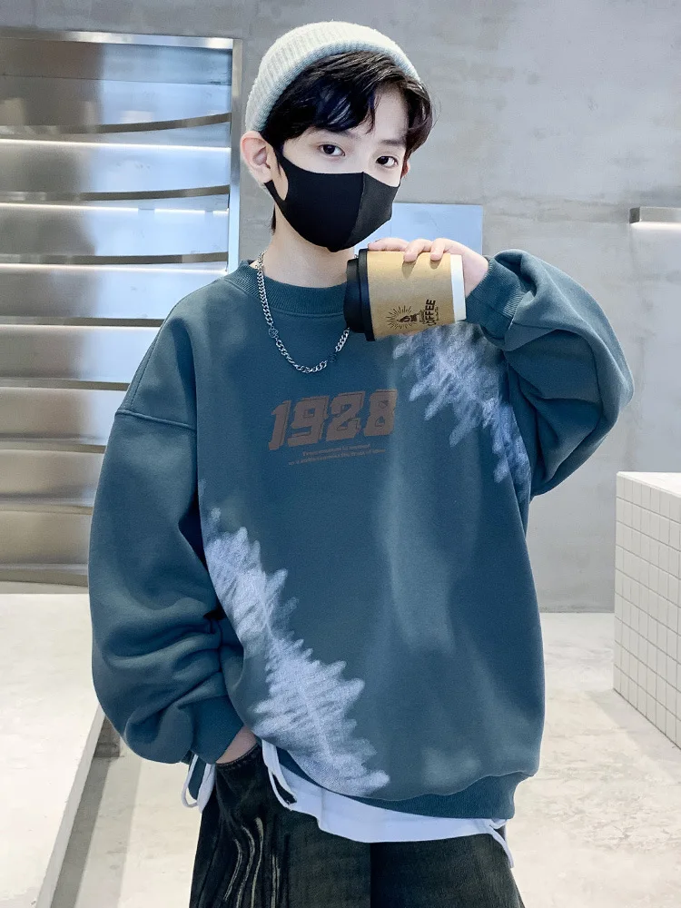 

2024 Korean Spring Autumn School Boy Plus Velvet Pullover Children Boy Printed O-neck Undershirt Teenaegr Boy Warm Sport Shirt
