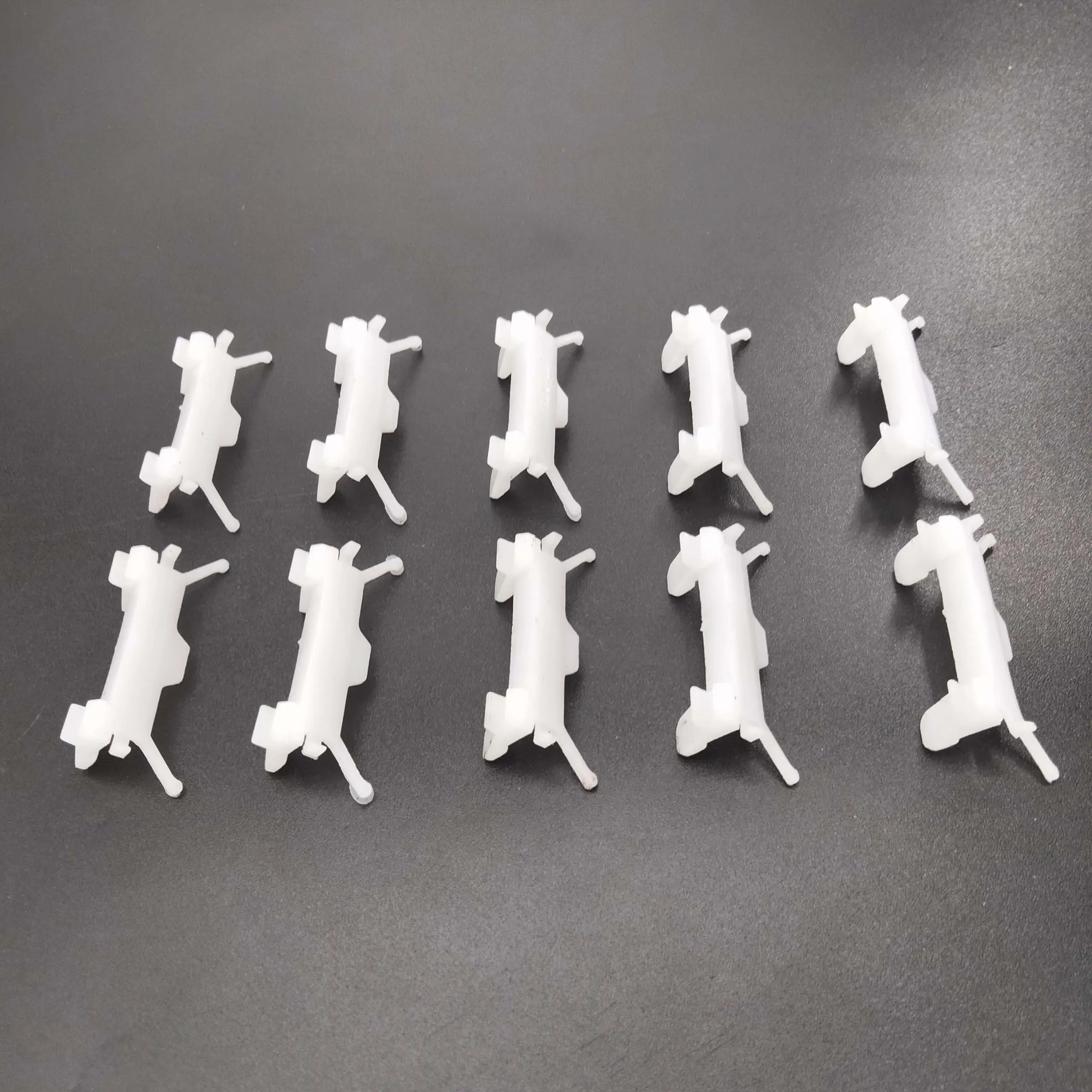 

10Pcs Roof Drip Molding Clip for Lancer CK2 CK4 Mirage Sedan MR191500