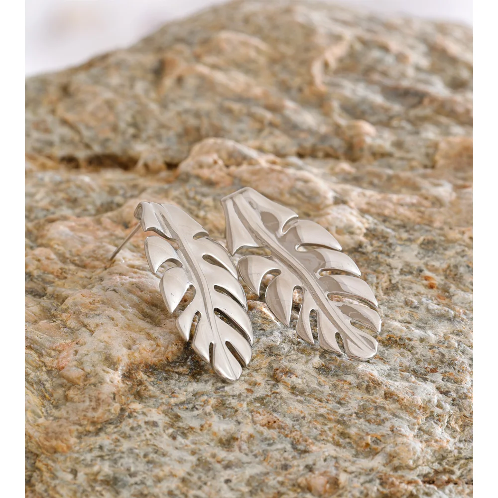 Yhpup Stainless Steel Stud Earrings