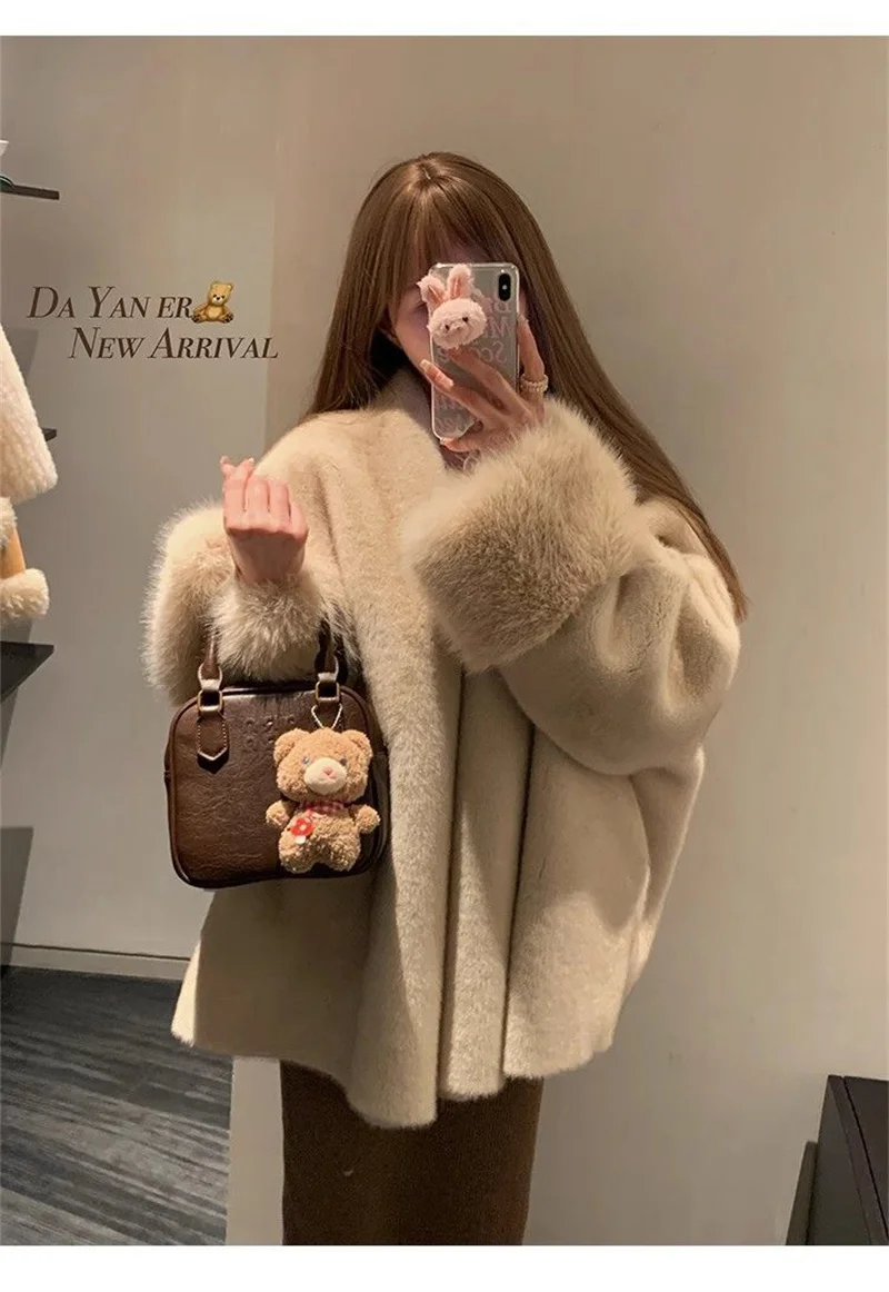 Mink Fur Coat Image 9