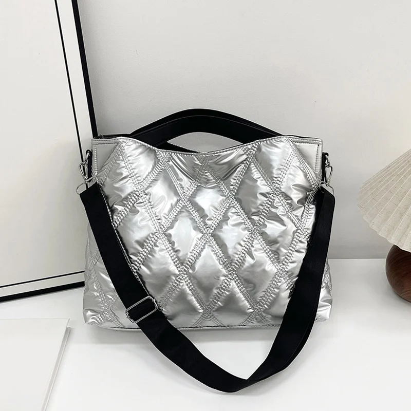 Winter Große Kapazität Pendeln Handtaschen Neue frauen Stepp Gemusterte Einkaufstasche Einfarbig Einzelnen Schulter Tasche Unterarm Tasche – Detail 21