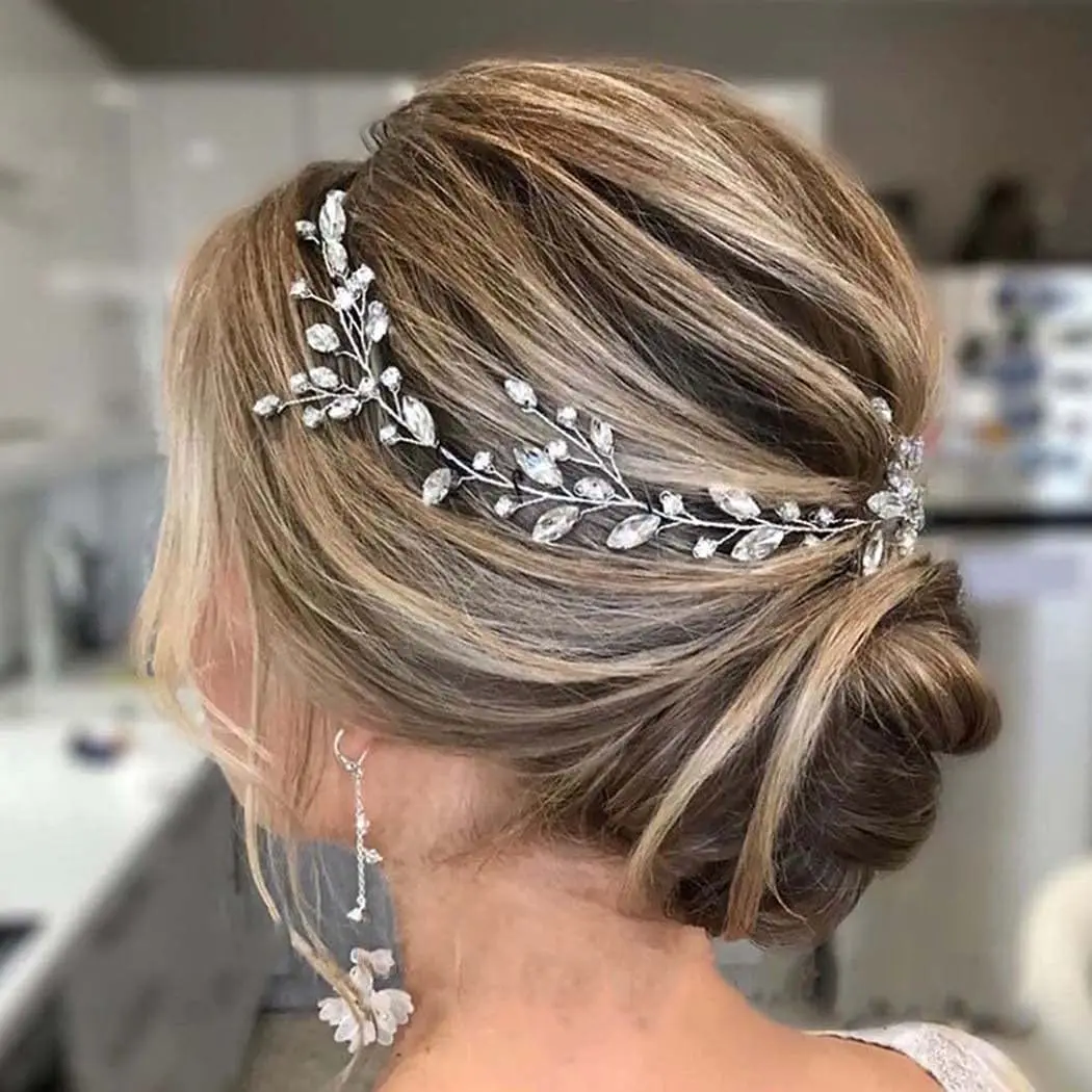 Flower rhinestone hair ornament Hair clip Handmade alloy rhinestone hair clip Bridal wedding ornament crystal