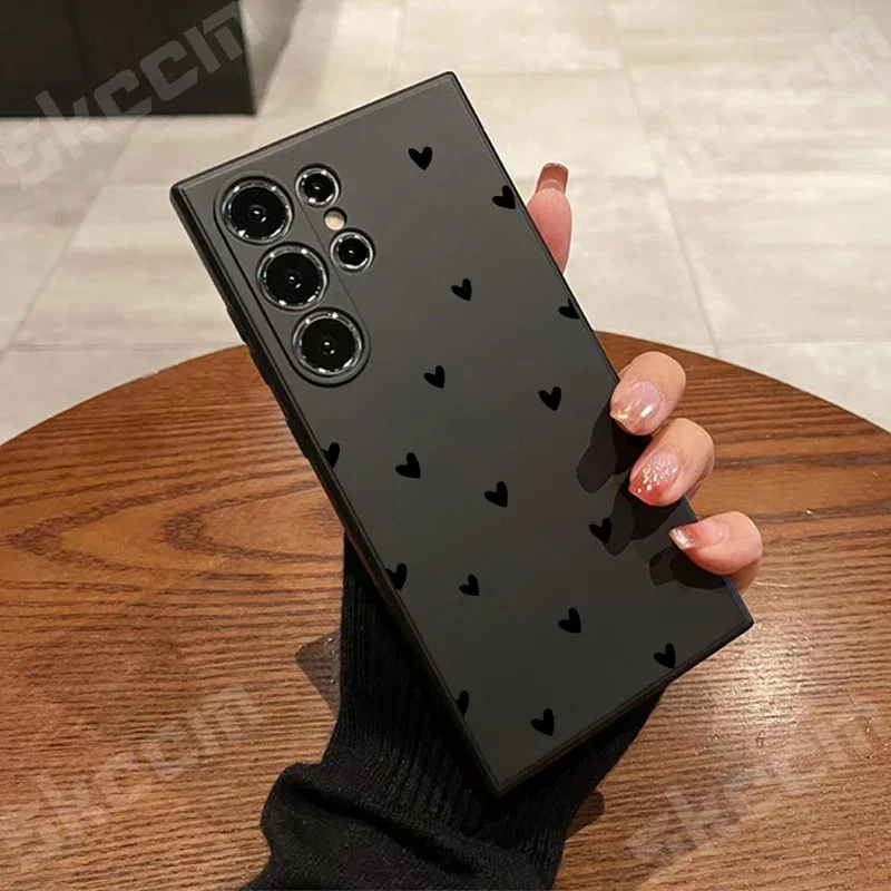Elegant Black Heart Silicone Phone Case - Timeless Love Style