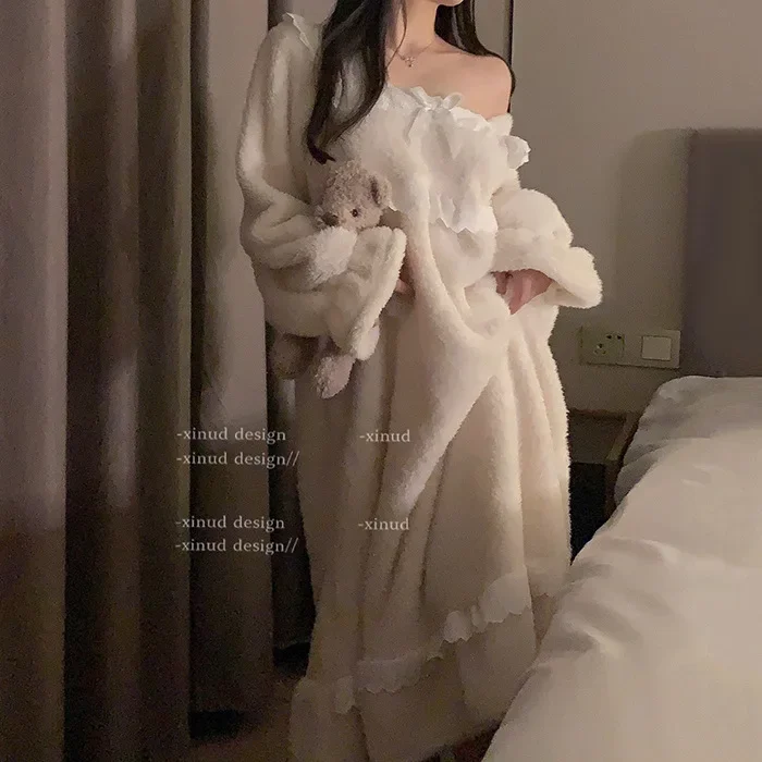 منامة المرجان المخملية الإناث الخريف والشتاء جديد فضفاض مريح نمط المحكمة مبطن سميكة ملابس المنزل دعوى السيدات