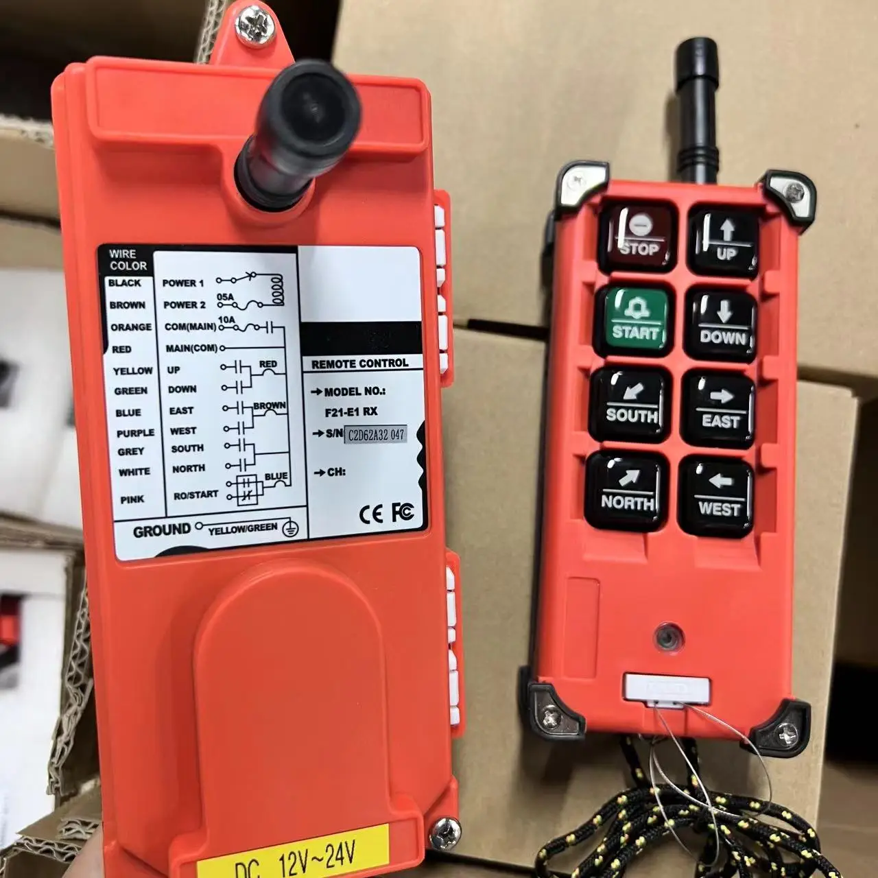 고품질 F21-E1B VHF/UHF 산업용 무선 라디오 크레인 원격 제어 2 송신기 호이스트 크레인 리프트 용 수신기 1 개