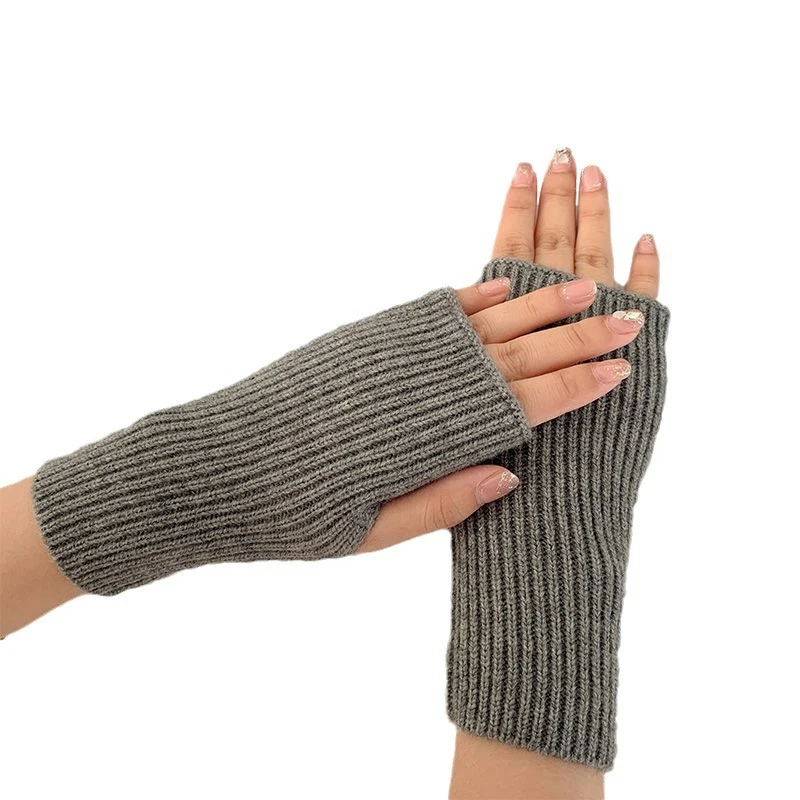 

Short Fingerless Gloves Winter Warmer Knitted Arm Sleeve Fine Casual Soft Girl’s Goth Clothes Punk Gothic Gloves Women‘s Mitten