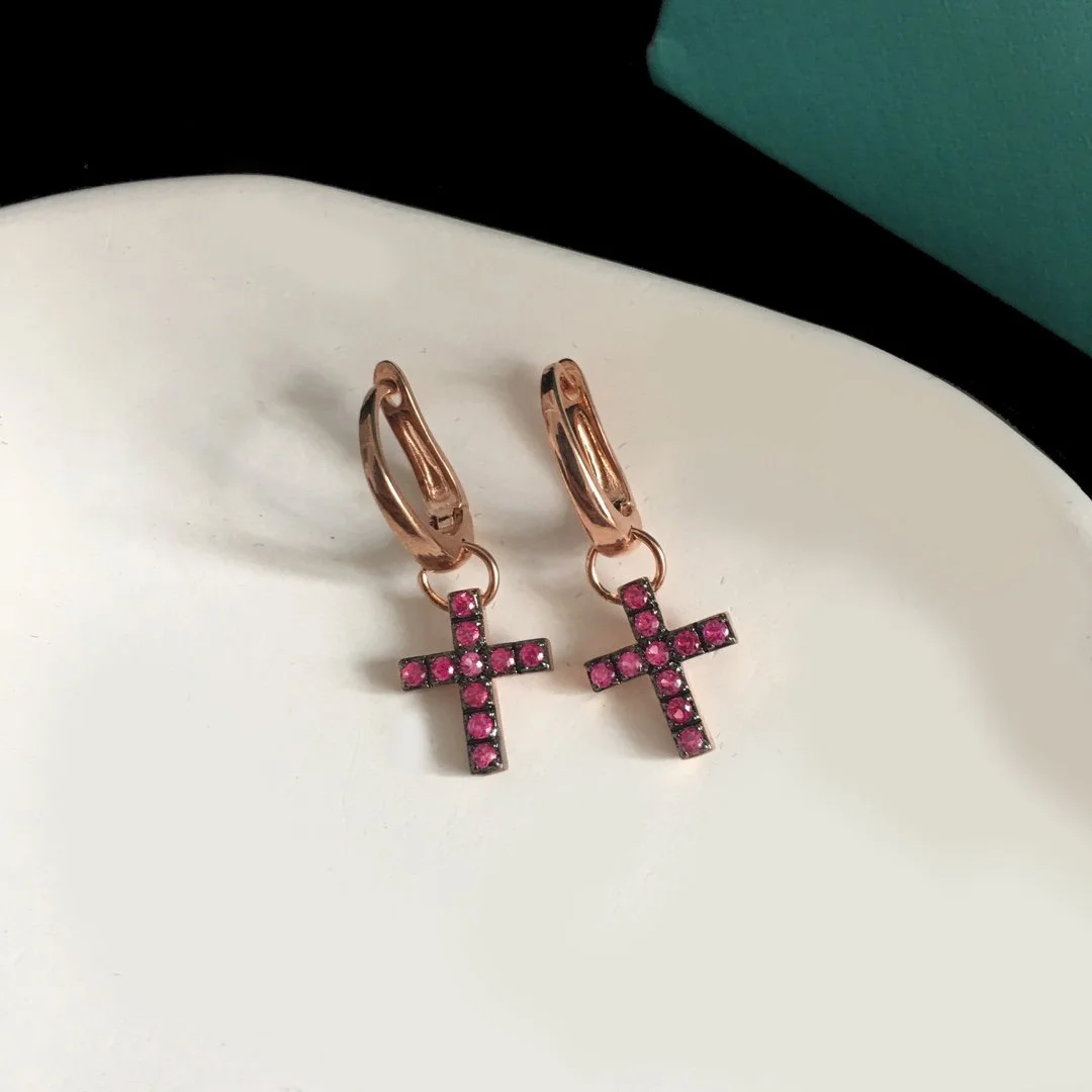 2022 Hot Trend Brand Five Color Cross Color Diamond Earrings Ear Studs Everyday Wear Versatile Jewelry Atmosphere