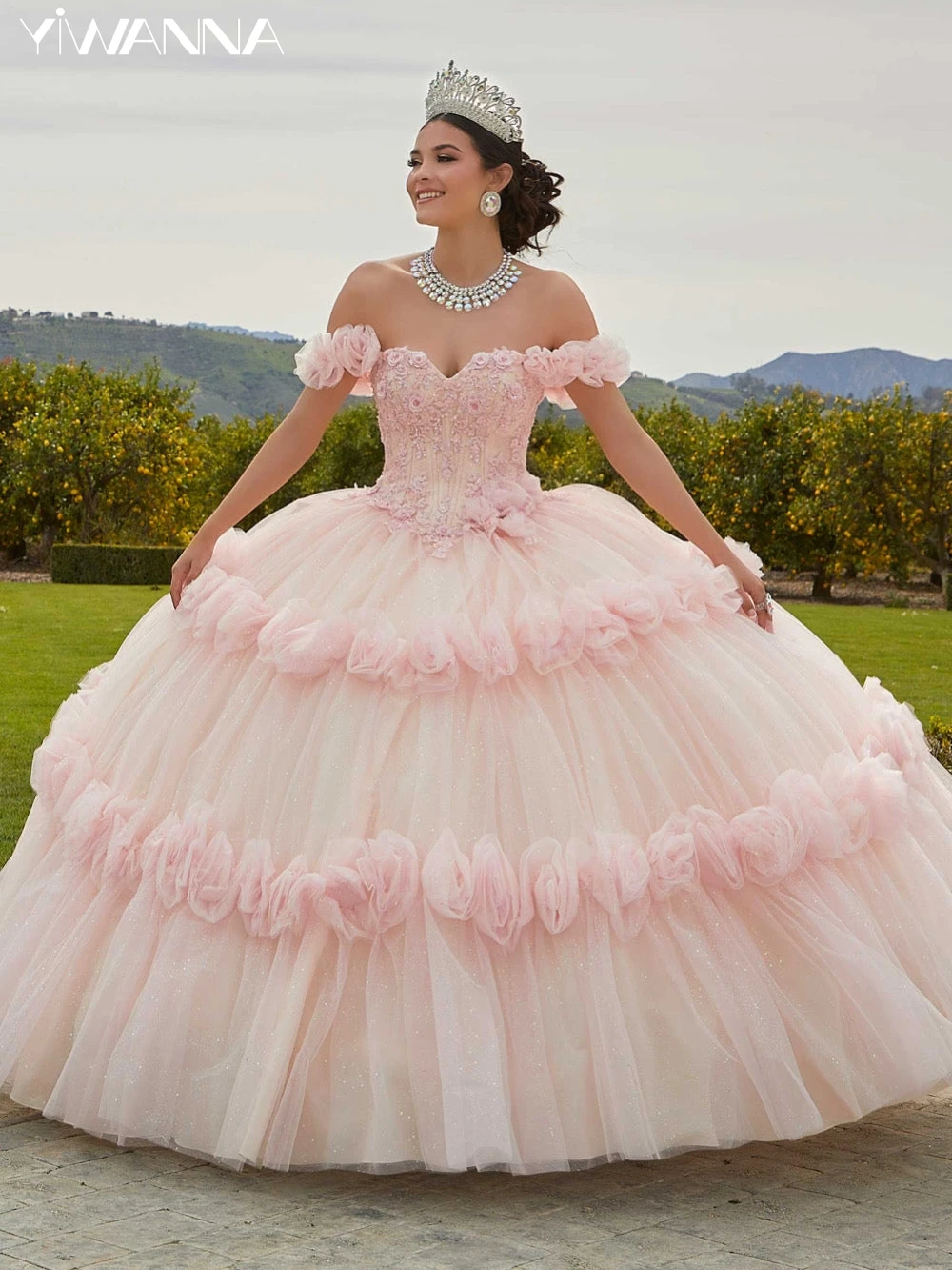 

Exquisite Appliques 3D Flower Quinceanrra Prom Dresses Glitter Pink Sweetheart Neck Pleat Princess Long Sweet 16 Dress Vestidos