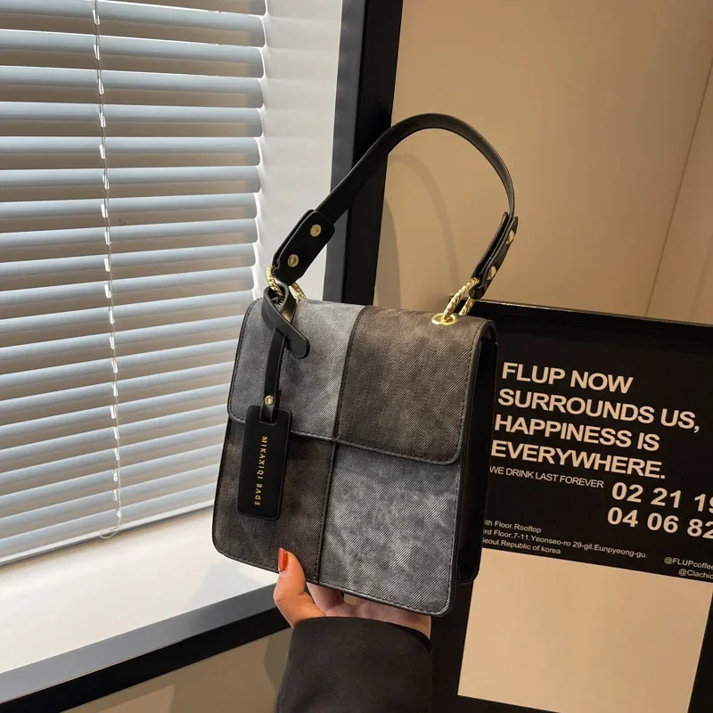 Stitching Stylish Good Texture Women's Commuter Hand-Carrying 2024 New Fashion Shoulder Messenger Small Square Bag