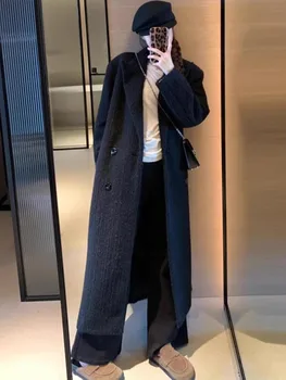 Mauroicardi Cappotto invernale extra lungo nero addensato caldo morbido soffice lana e misto lana per donna Cappotto doppiopetto chic in lana 1