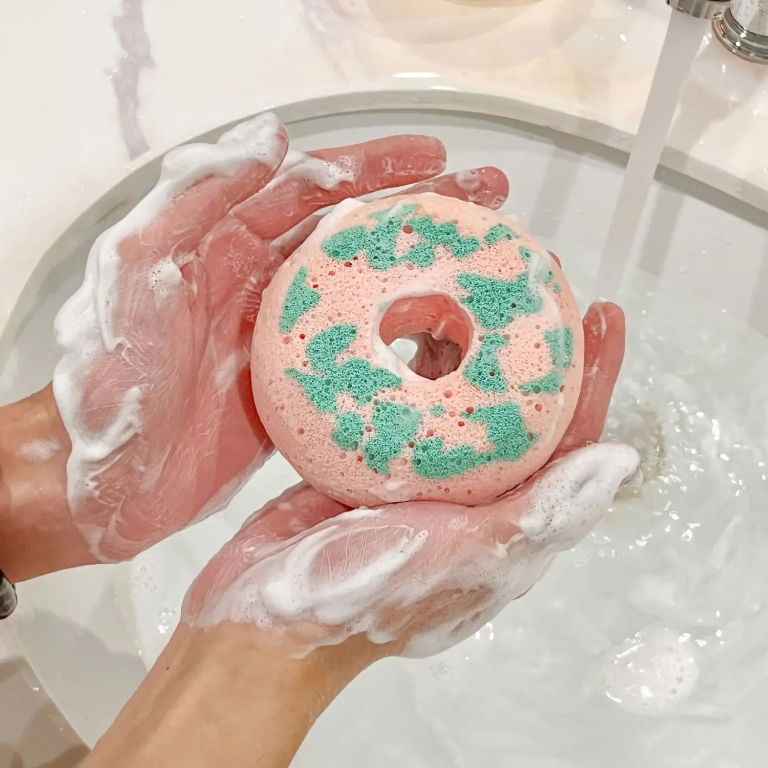 Soap sponge for bathing, face washing, bathing and lathering makka bath sponge pakka bath sponge 3
