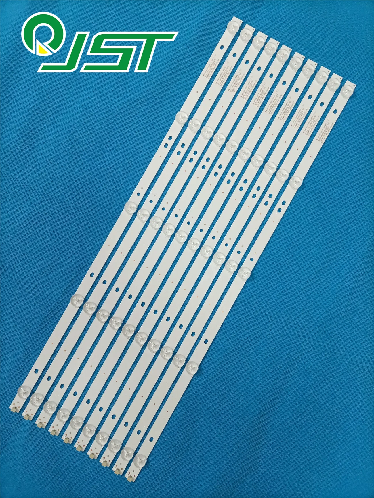 10 Stück/Set LED-Hintergrundbeleuchtung JS-D-JP58DM-051EC (81225) E58DM1000 CELED58419B7 E58DM1200 K58DLJ10US TVLED584K01 D58-M30 ED58A00UHD-MM
