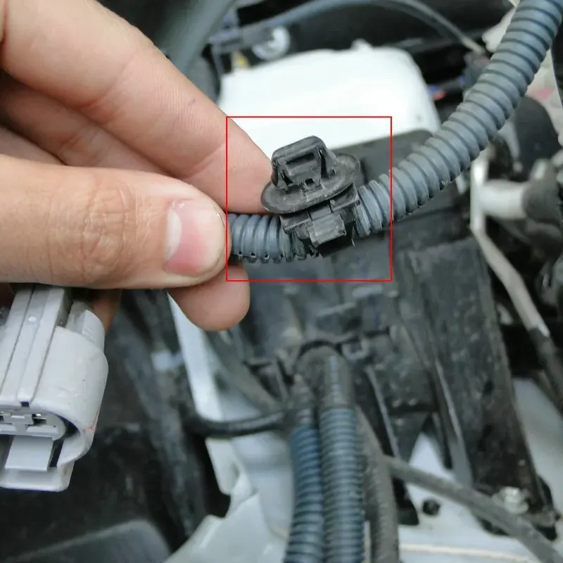 Genuine A/C Line Clamp (KR83H5) For Toyota & Scion - Tacoma, Corolla, Camry, TC, XB & More - View #2