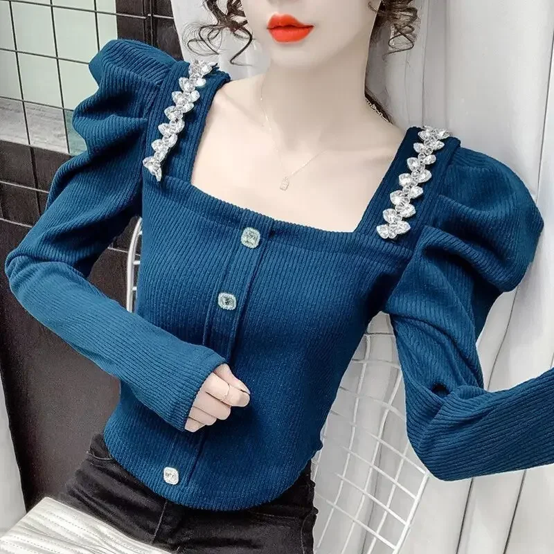 

Блузка женская демисезонная однотонная с бисером, V1591