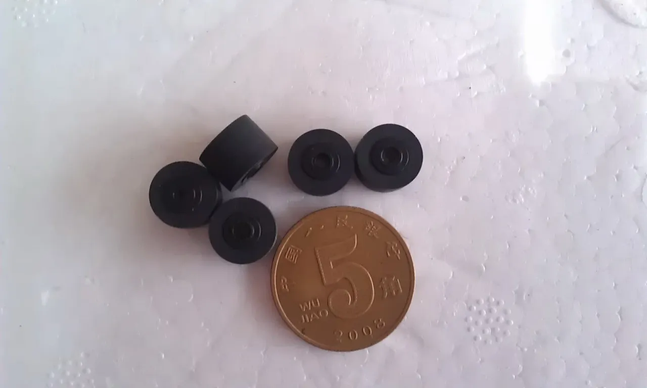 5Pcs 9×7×1.5Mm Stereo Pinch Roller Cassette Deck Pinch Roller Audio Press Belt Pulley Audio Tape Recorder