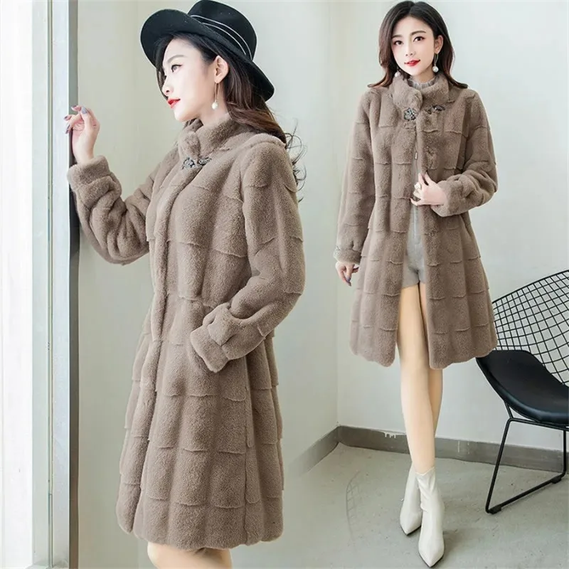 2023 Winter New Women Faux Fur Coat Mid Length Version Thicken Warm Imitate Mink Outwear Loose Large Size High Fashion Jackets