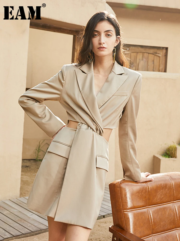 

[EAM] Women Khaki Hollow Out Knot Temperament Dress New Lapel Long Sleeve Loose Fit Fashion Tide Spring Autumn 2023 1DB609