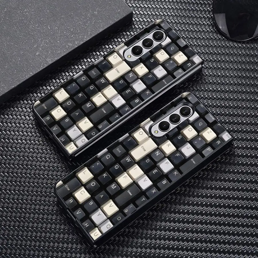Innovative Foldable Phone Case with Keyboard and Artistic Design
