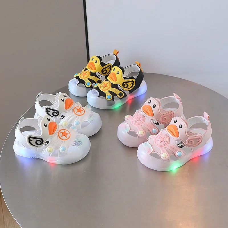 Sandals Kids Shoe Colorful Boys Girls with Light on Kids Sandals Soft Soled Casual Style Shoe Sneakers kids shoes,children sandals,kids sandals