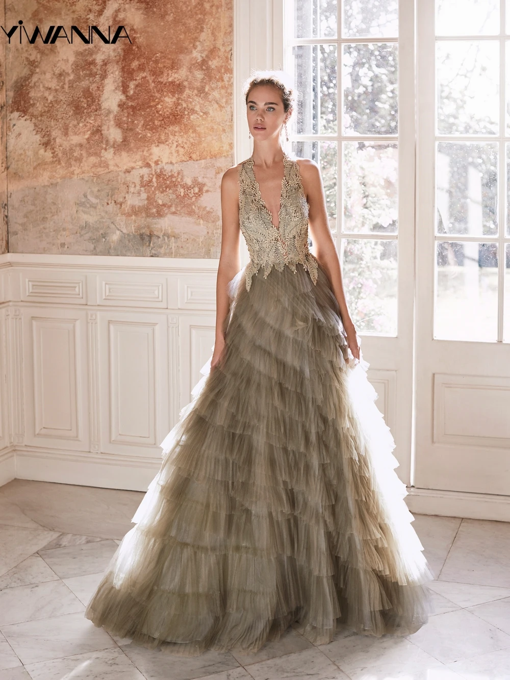 

Sexy Halter Backless Evening Dress Classic Lace Appliques Cocktail Gown Elegant A-line Long Prom Dresses Vestido De Novia