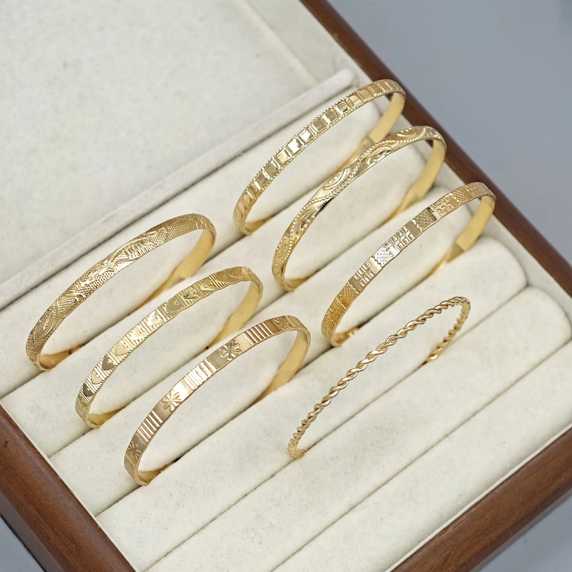 7pcs Retro, minimalist, fashionable mix and match, open mouth bracelet, handmade accessories, layered style 3