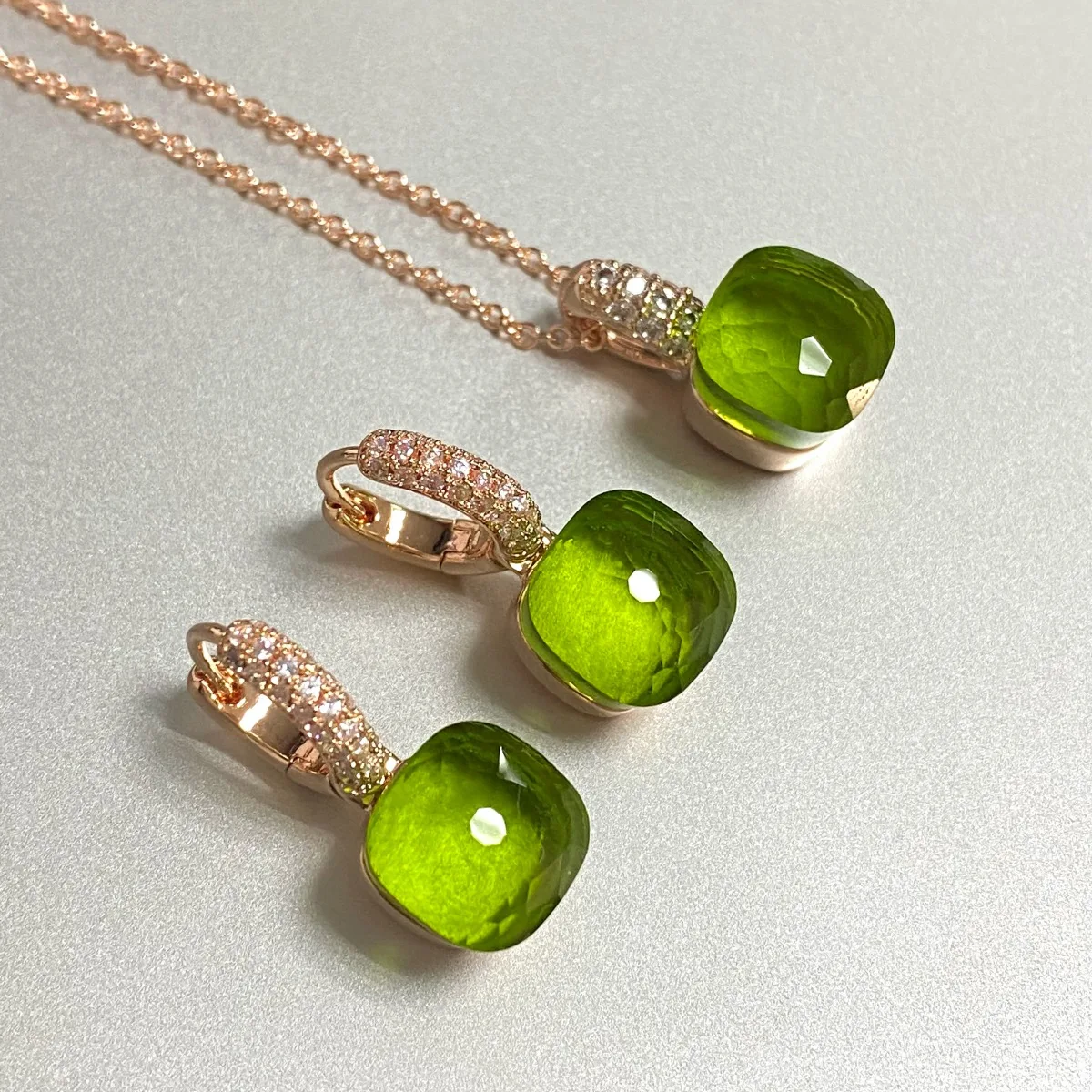 

KAISQJEW 2Pcs/Set Classic Women Earrings Necklace Jewelry Set Inlay Zircon Green Crystal Jewelry Set Rose Gold Plated Jewelry