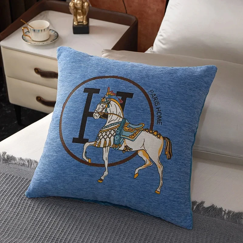 Croker Horse 45cm Throw Pillow Cushion Covers Pack Of 1 Pcs Luxury Horse Embroidery Modern Style Couch Sofa Pillow Covers 4