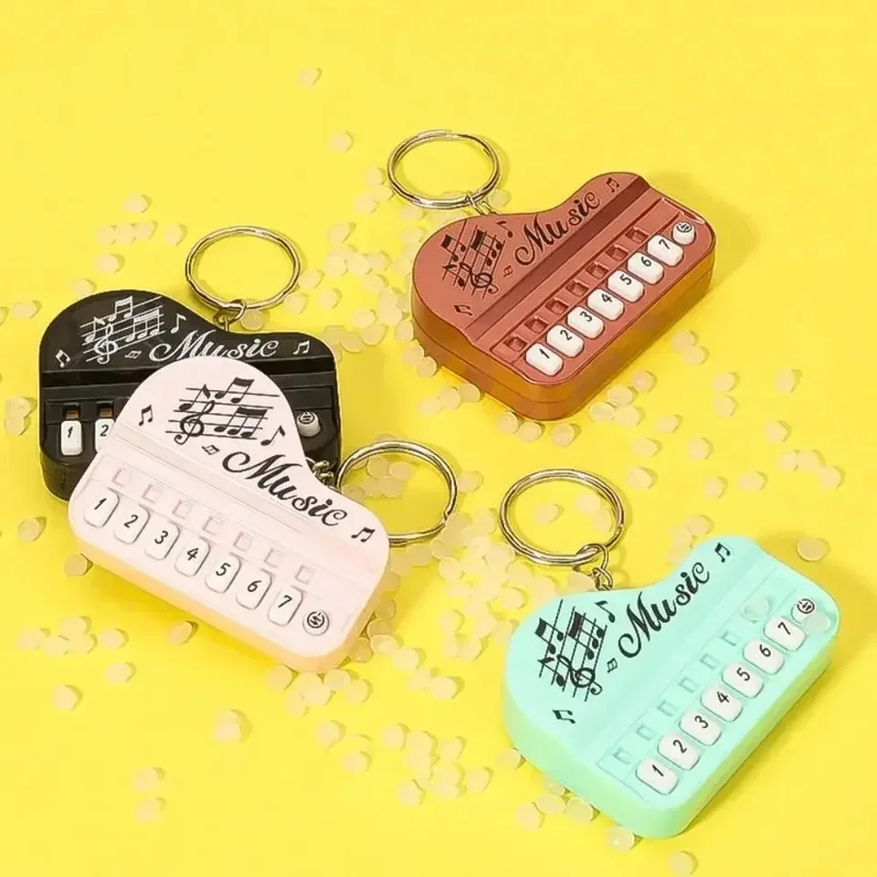 1 Pcs Creative Mini Electronic Piano Keychain Pendant Luminous Music Toy Small Gift 2
