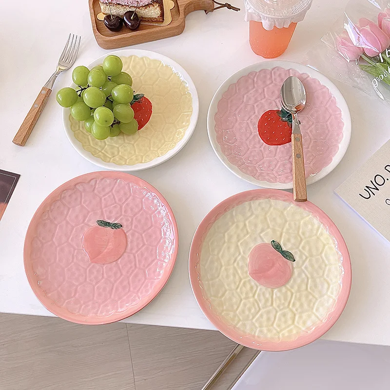 

Japanese Kawaii Strawberry Peach Plate Ceramics Cute Pink Breakfast Cake Snack Fruit Dessert Decorative Dish Kitchen Tableware