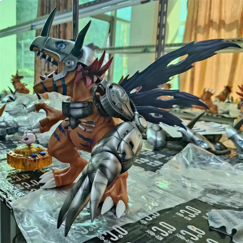 Рисунок 5 - Металлическая Статуя Digivice Studio