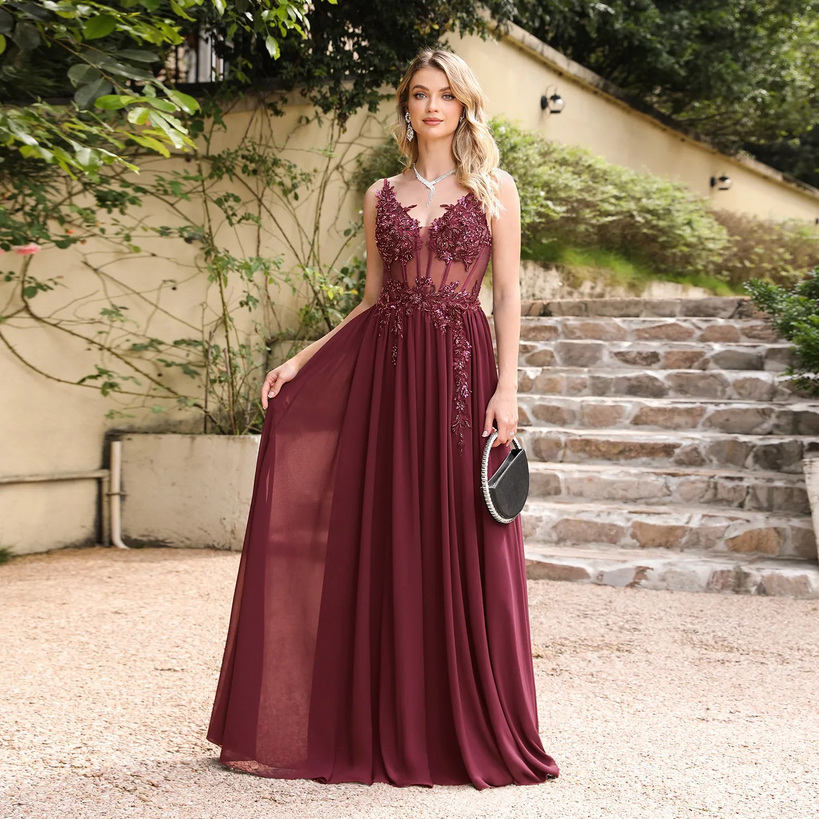

New A Line Evening Dresses 2024 Spaghetti Straps Elegant Beaded Appliques Illusion Formal Party Prom Gowns Vestido De Gala