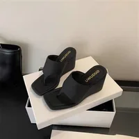 2025 Spring and Autumn New Style Slimming Slope Heel Korean Version Bare Toe Flip Flops Cool Slippers Sandals - Image 5