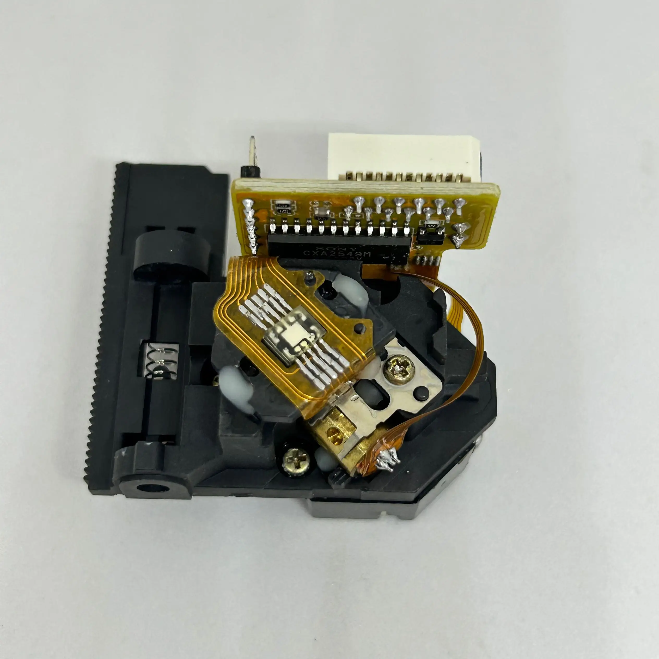 KSS-240A KSS-240 KSS240A Radio CD Player Laser Lens Lasereinheit Optical Pick-ups Bloc Optique cd player,laser lens optical pick ups,laser lens optical pick up