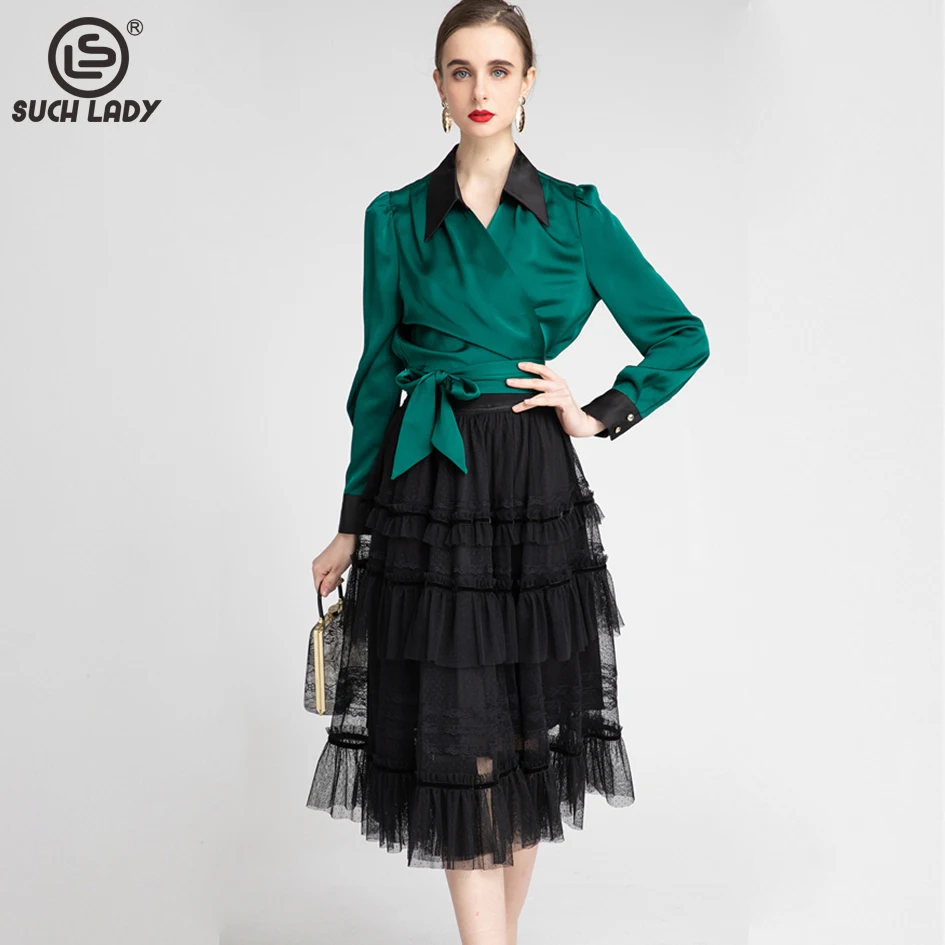 

Women's Runway Designer Two Piece Dress Turn Down Collar Lace Up Shirt with Tiered Ruffles Skirt Fashion Casual Twinset