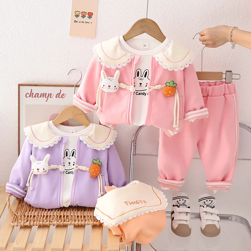 

Girls foreign style spring and autumn set baby fashionable leisure loose radish tray buckle zipper three-piece set 2023 new