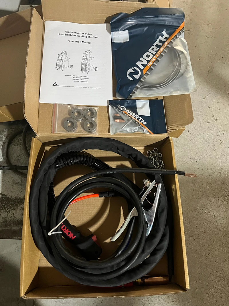 SANYU Digital Pulse Co2 Portable Mig Welders Welding Machine 4