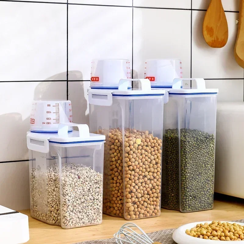 1.5/2kg Airtight Food Storage Bucket with Measuring Cup - Durable, Moistureproof Plastic Container for Kitchen Essentials 3