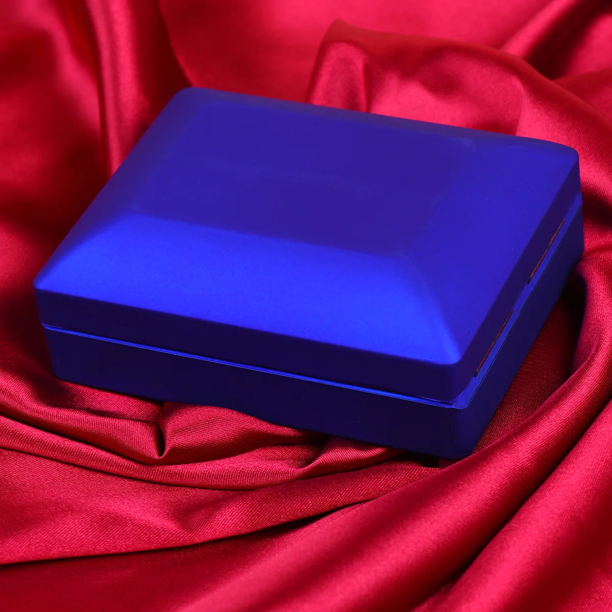 Creative LED Lighted Jewelry Gift Box in Purple (7x9x3.2cm) with built-in lighting to s... - SKU LJB17437 - UGI Packaging