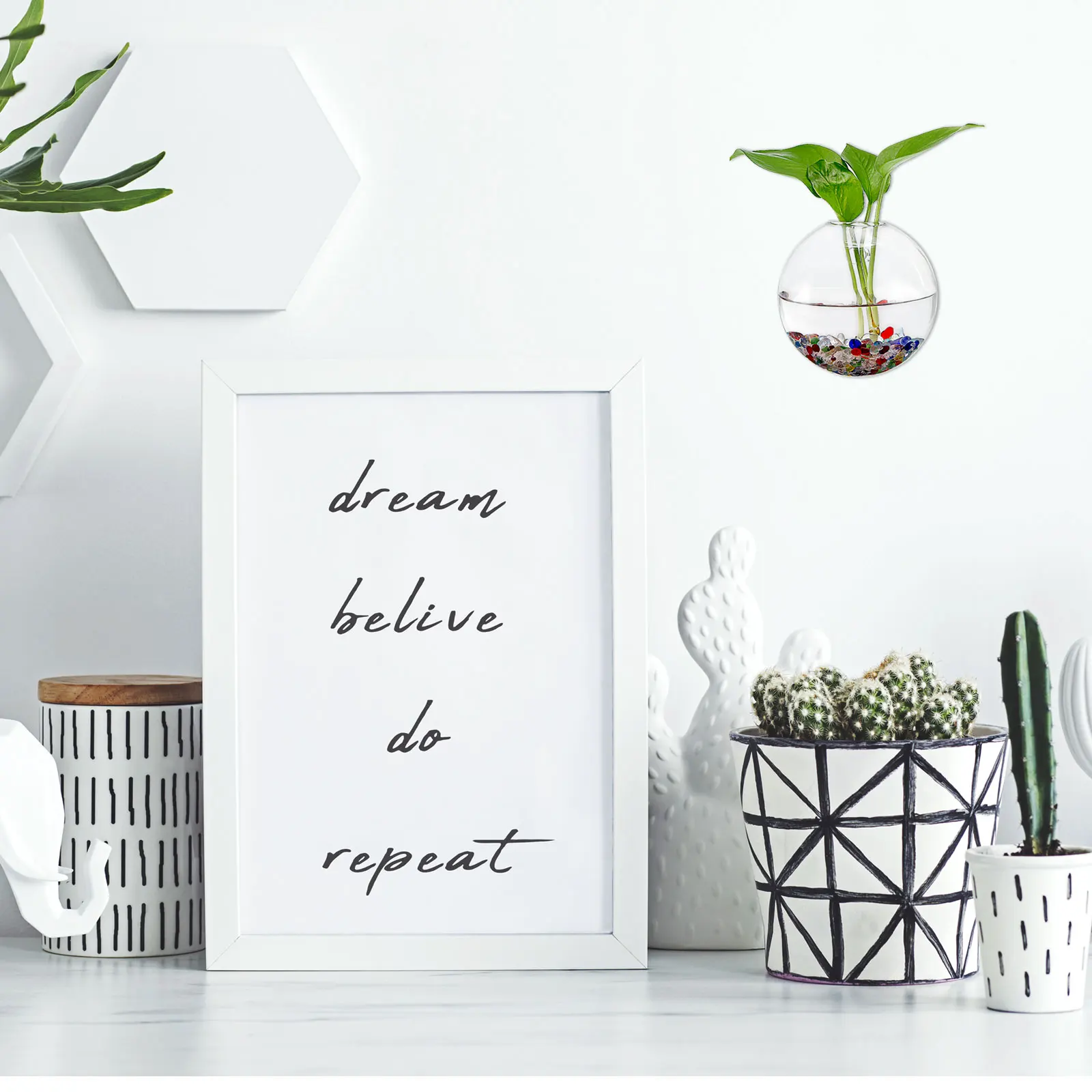 Wall Hanging Glass Terrarium Planters 5x5inch, Oblate Wall-Mounted Plant Propagation Station Container Vases for Hydroponic