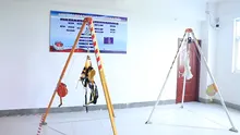 

Kaen Cheap Confined Space Wire Rope Safety Tripod Rescue With Hand Winch