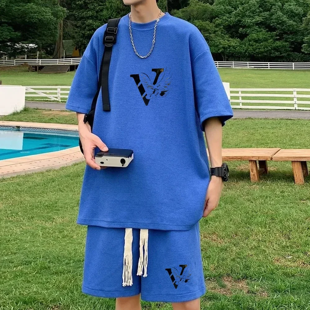 thumbnail image 1 of Conjunto de verano para hombre, camiseta con estampado de gofres, pantalones cortos, traje, diseño de marca elegante, pantalones deportivos de moda, conjunto de 2 piezas, 1 of 5