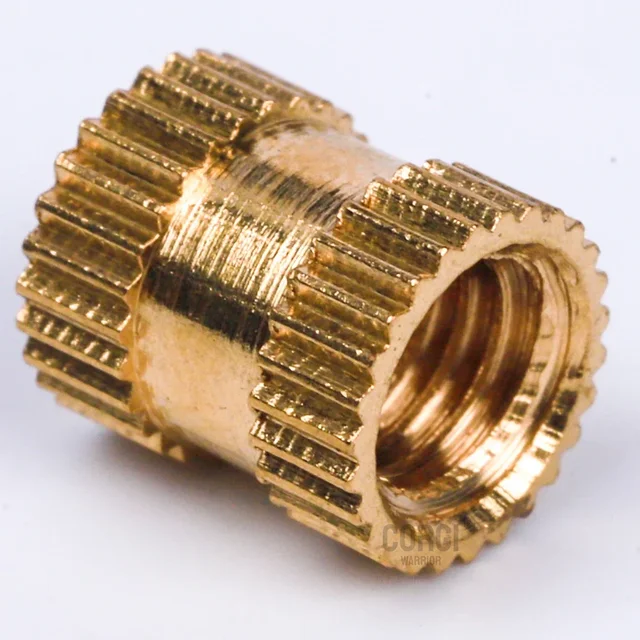 내구적이고 다목적적인 핫멜트 널링 스레드 인서트로 다양한 작업에 안정적인 솔루션 제공