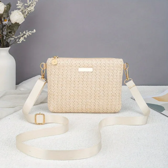Fresh and simple woven small square bag New simple shoulder bag Fashion vacation style shoulder bag