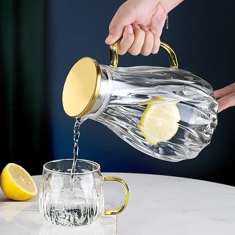 Description Picture 6 of item2L Glass Pitcher with Spout and Stainless Steel Filter Lid Heat Resistant Beverage Dispenser Hot Cold Water Keetle for Juice Tea
