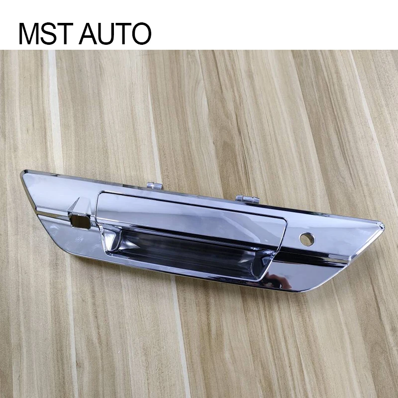Toyota Hilux Revo 2015-2021 용 카메라 키 구멍이있는 뒷문 도어 핸들 검정색 또는 크롬 69090-0K110 690900 K120