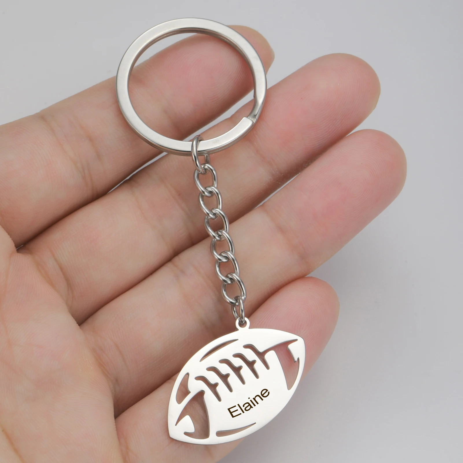 Portachiavi Calcio Con Lettera LOVE - Regalo Per Tifosi Uomo E Donna, Ciondolo In Lega Con Anello Girevole, Souvenir Per Eventi Sportivi